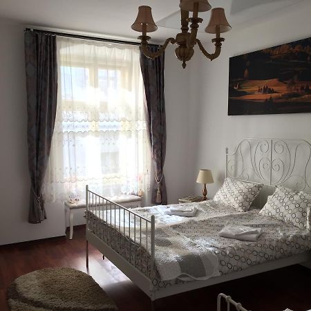 Casa Movert Centrul Sibiului Apartment Bagian luar foto