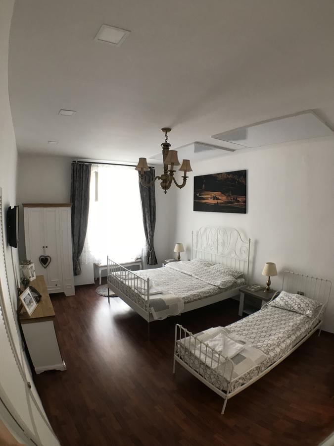 Casa Movert Centrul Sibiului Apartment Bagian luar foto